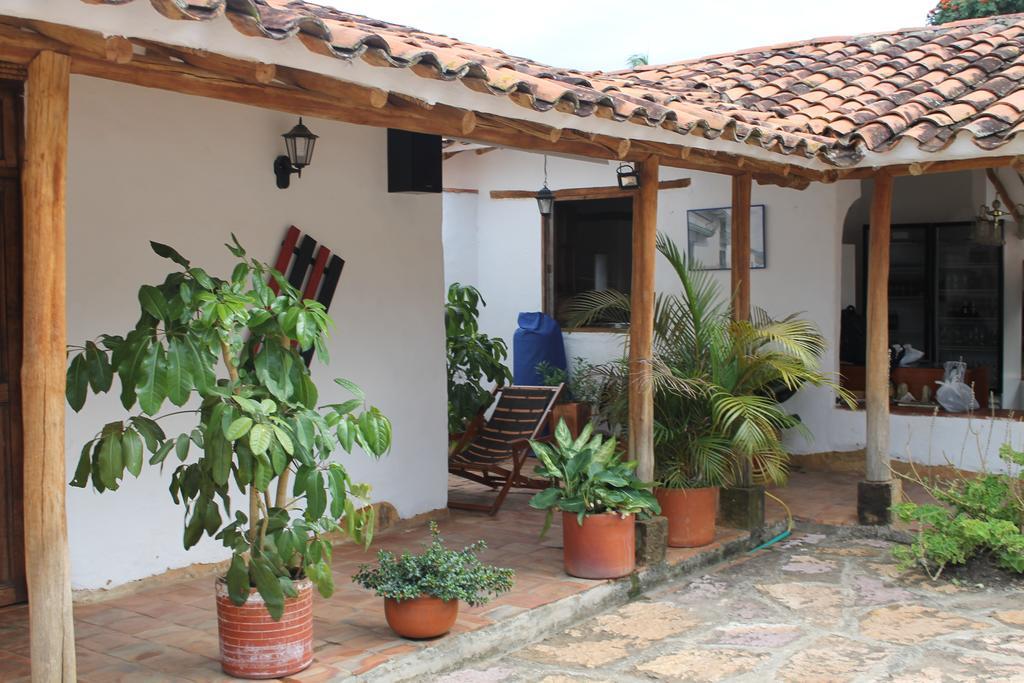 Hostal La Casona Barichara Santander Cabrera  Экстерьер фото