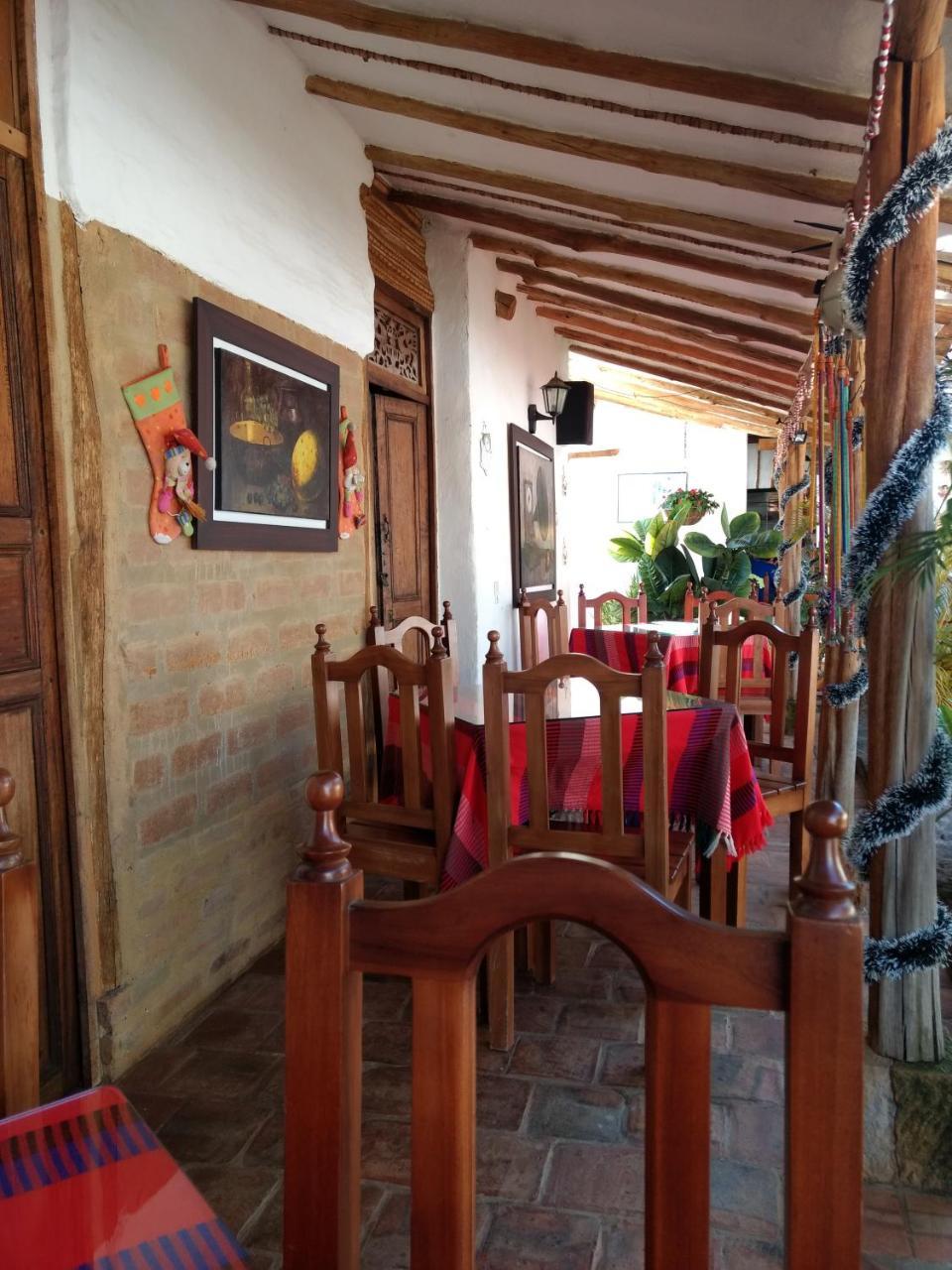 Hostal La Casona Barichara Santander Cabrera  Экстерьер фото